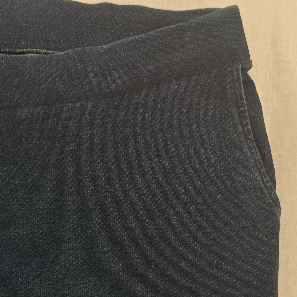 Pure Jill Indigo Slim Crops - Picture 5 of 15
